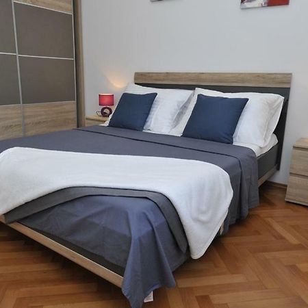 Apartman Mirakul Сплит Екстериор снимка