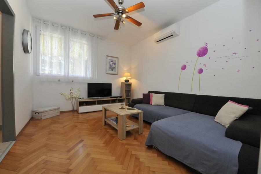 Apartman Mirakul Сплит Екстериор снимка